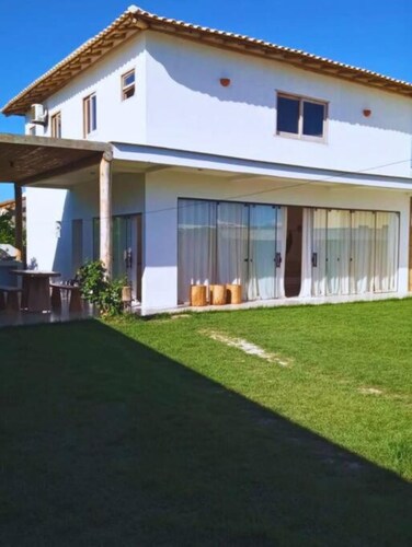 Comfortable and charming house 360m from the beach, Porto Seguro.