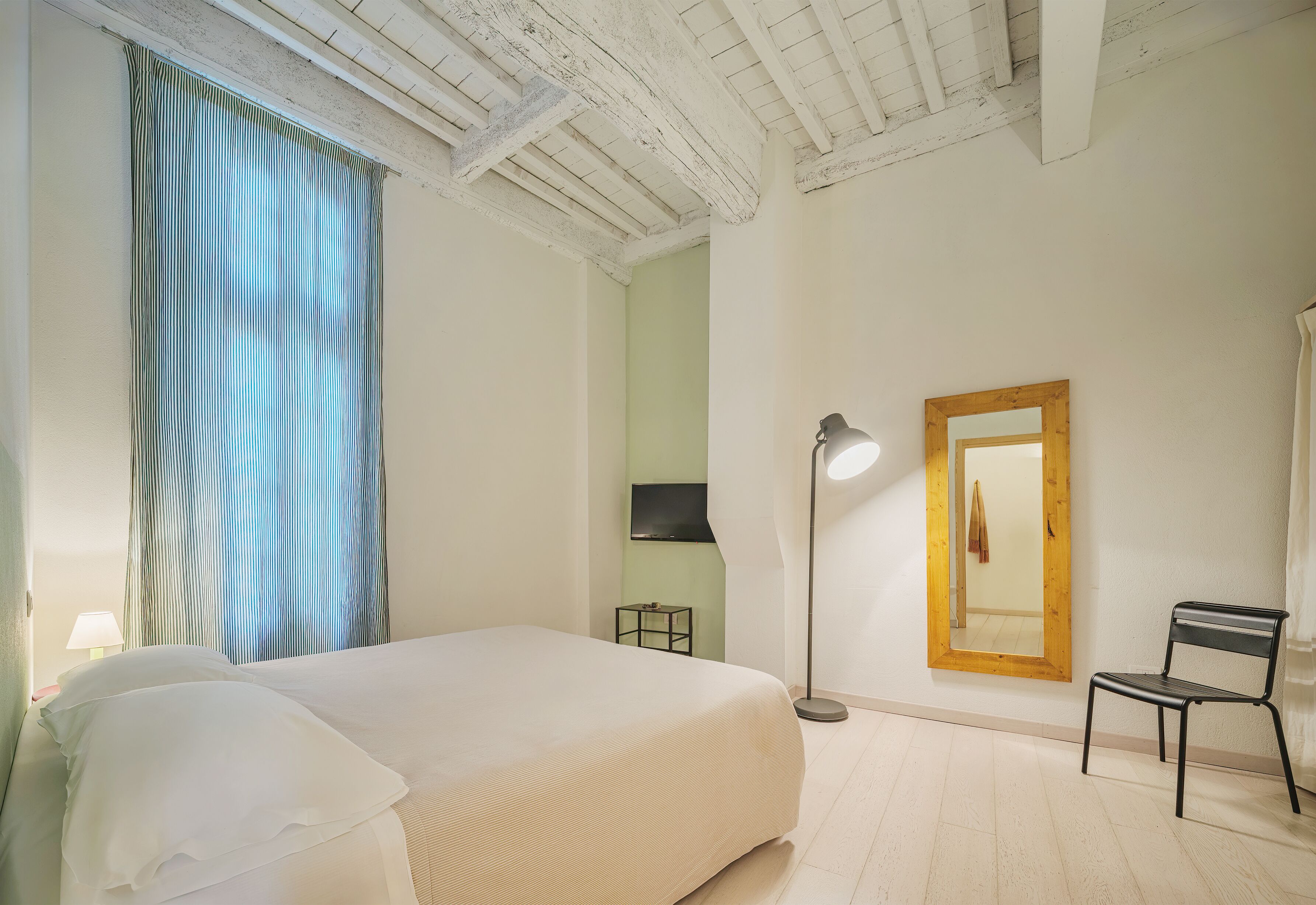 2 chambres, fer et planche à repasser, lit parapluie, Wi-Fi gratuit