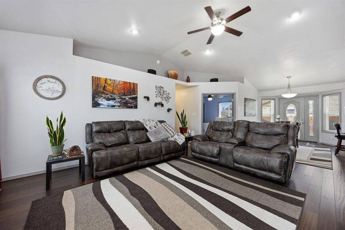 Comfortable reclining furniture