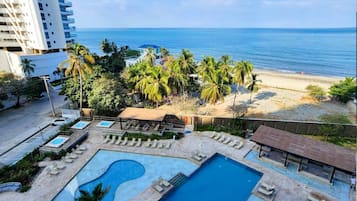 Superior Apartment | Pool | 2 outdoor pools