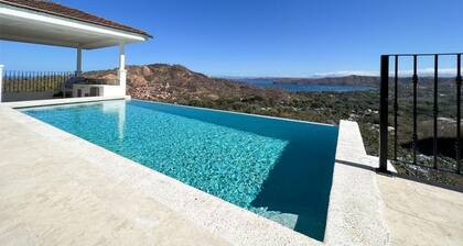 Welcome to Villa Encanto, a beautiful 2023 Luxury House located in Coco Beach