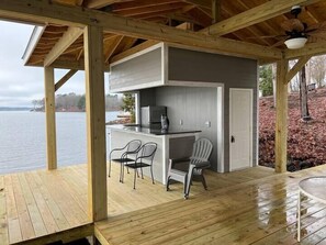 Terrace/patio - Sunrise Pointe Lakehouse (Henrico)
