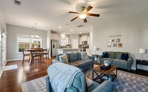 Smart TV, books, video library - Angel Oak Retreat – Elegant 3BR Johns Island Home, Near Beaches, Full Amenities (Charleston)