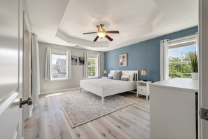 3 bedrooms, iron/ironing board, free WiFi, bed sheets - Angel Oak Retreat – Elegant 3BR Johns Island Home, Near Beaches, Full Amenities (Charleston)