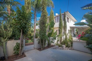 วิลล่า, 4 ห้องนอน, สระว่ายน้ำส่วนตัว, วิวสวน | บริเวณภายนอก