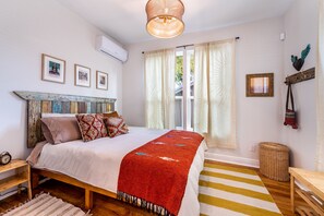 2 camere, una scrivania, Wi-Fi, lenzuola