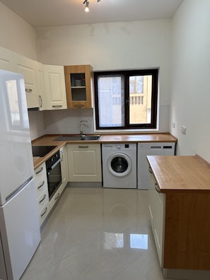 Apartment | Private kitchen