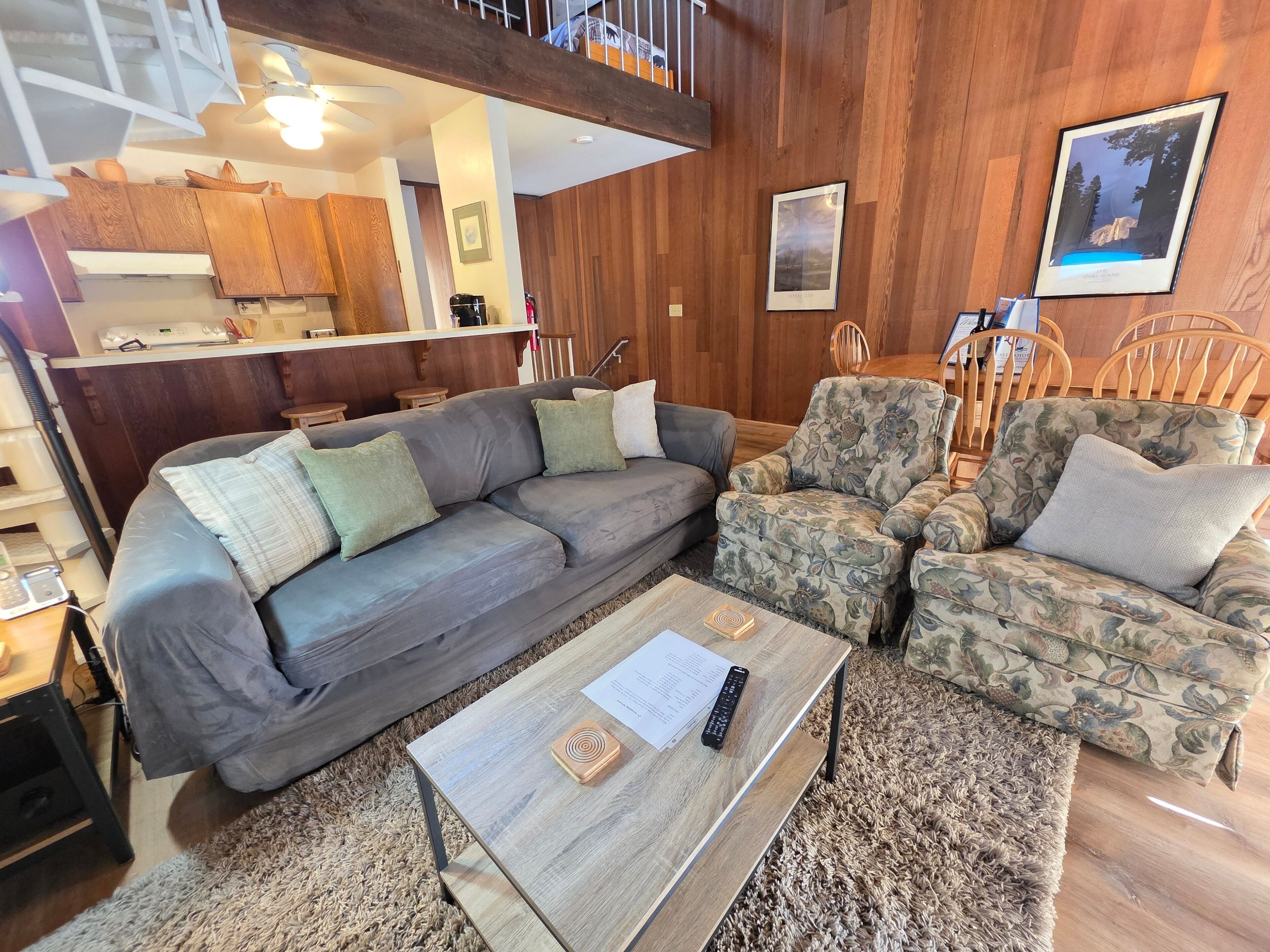 Condo, 3 Bedrooms | Living area