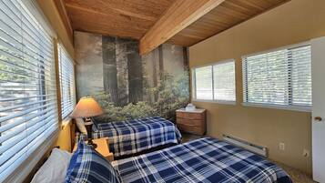 Condo, 4 Bedrooms | 4 bedrooms, free WiFi, bed sheets