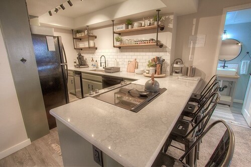 Taste Of Burgundy 1 Bedroom Condo by RedAwning