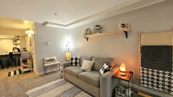 Condo, 1 quarto | Área de estar