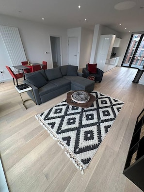Apartment | Living area
