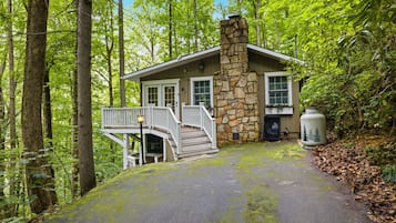 Chalet, 1 Bedroom | Exterior