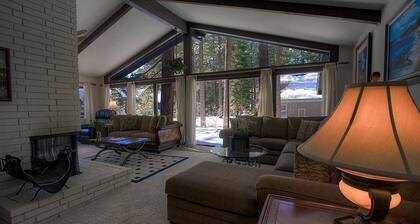 Blue Laulea 2 Bedroom Home by RedAwning