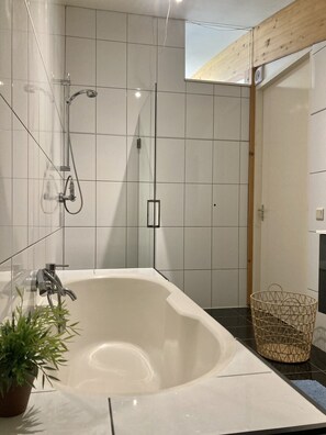 Hair dryer, towels, toilet paper