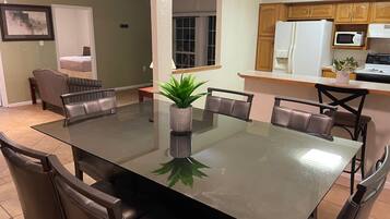 Deluxe-suite | Opholdsområde | Fladskærms-tv