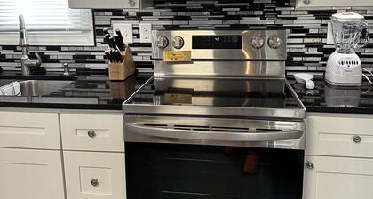 Newly Renovated 2 Bed 2 Bath Home