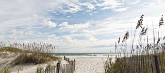 Stunning 2-story condo in Wrightsville Dunes!