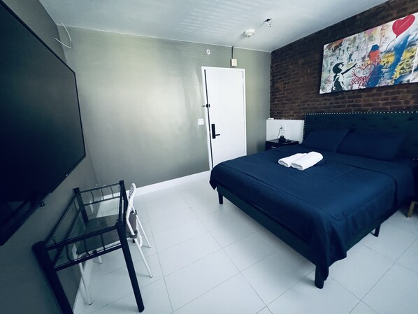 Deluxe Double Room (2 Adults + 1 Child) | Bathroom