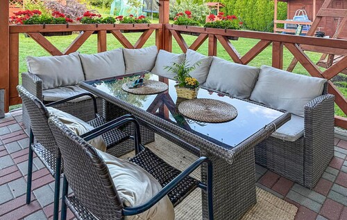 3 bedroom amazing home in Parzensko