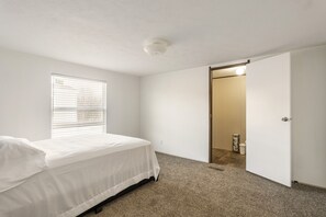 3 bedrooms, WiFi, bed sheets