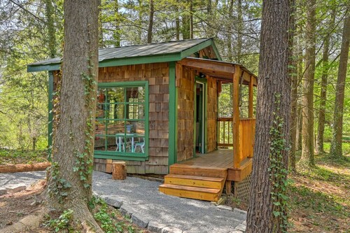 Hot Tub Game Room Kids' Art Studio Large Fire Pit