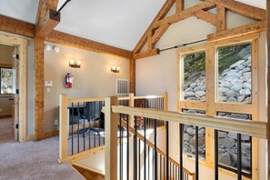 Maison, 5 chambres | Intérieur