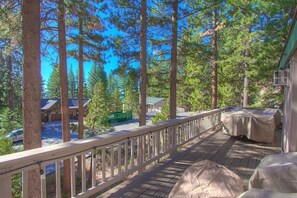 House, 4 Bedrooms | Property grounds - Gale Force Wind 4 Bedroom Home by RedAwning (Incline Village)