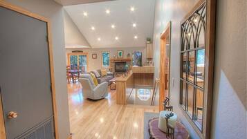 Nhà, 4 phòng ngủ | Nội thất