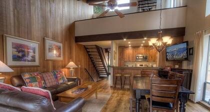 Kingswood Cornerview 4 Bedroom Home by RedAwning