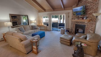 Condo, 3 phòng ngủ | Khu phòng khách