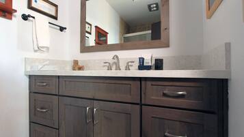 Kondominium, 3 kamar tidur | Interior