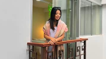 Premium bedding, down comforters, pillowtop beds, desk