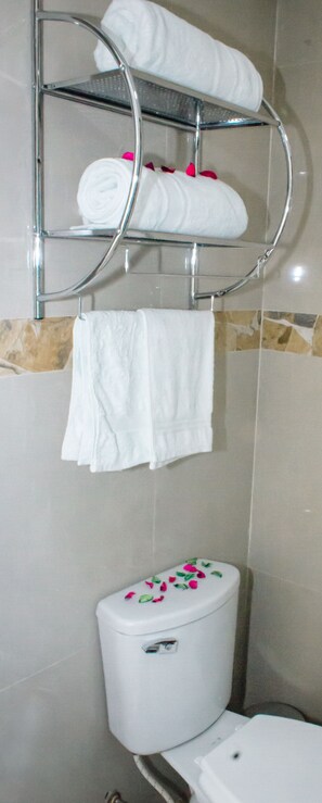 Free toiletries, towels, soap, shampoo - Hotel Valle Andino (Cusco)