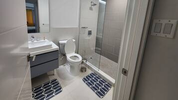 Condo Royal | Baño