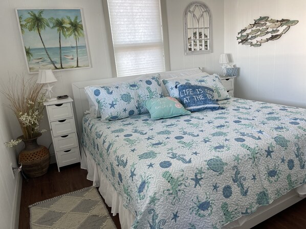 2 室のベッドルーム、WiFi、ベッドシーツ