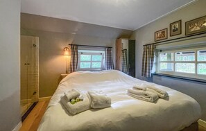 3 habitaciones, wifi gratis y ropa de cama 