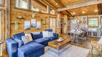 Smart TV, chimenea y tenis de mesa