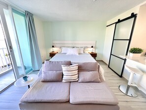 1 habitación, escritorio, tabla de planchar con plancha y wifi gratis 