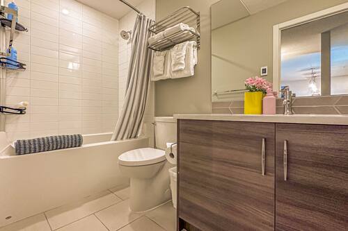 Maison mitoyenne Familiale | Salle de bain | Ensemble douche/baignoire, douche hydromassante