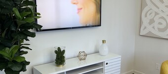 Comfy Home w/ Wi-Fi & Kitchen