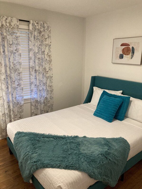 3 bedrooms, WiFi, bed sheets