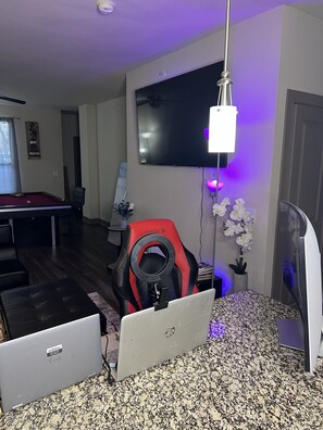 Interior - Versace house your second hone (Richardson)