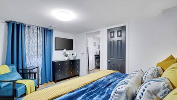 5 habitaciones, escritorio, tabla de planchar con plancha y wifi gratis