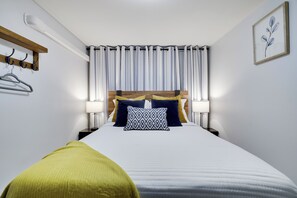 5 chambres, bureau, fer et planche à repasser, Wi-Fi gratuit