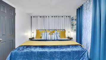 5 bedrooms, desk, iron/ironing board, free WiFi