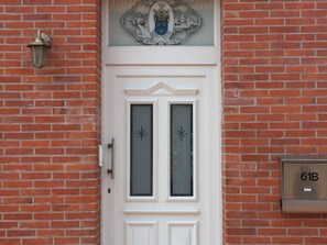Exterior detail - Historisches Stadthaus Norden - Exklusive Historische Penthouse Wohnung in Bestlage von Norden (Norden)