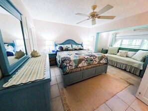2 bedrooms, desk, iron/ironing board, travel cot