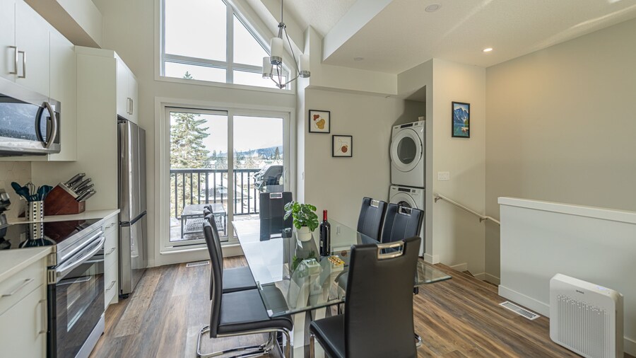 Skyline 205 Mountain View Townhouse-AC-Heated Pool-Hot Tub