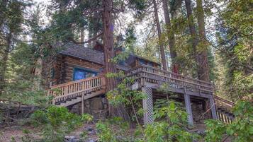 Nhà, 2 phòng ngủ | Ngoại thất